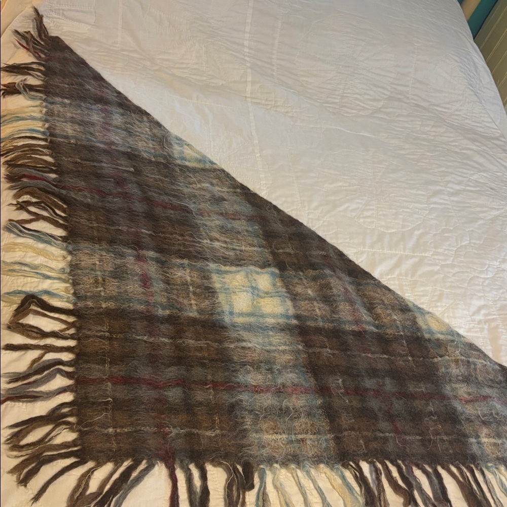 Vintage Glen Cree Scottish Mohair Plaid Wool Shawl Scarf - Picture 5 of 8